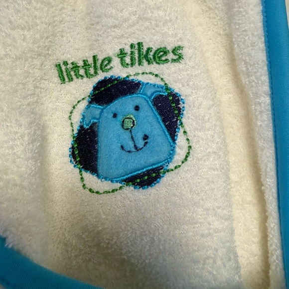 Little tikes White Hooded Baby Robe with Blue Trim - Picture 2 of 4